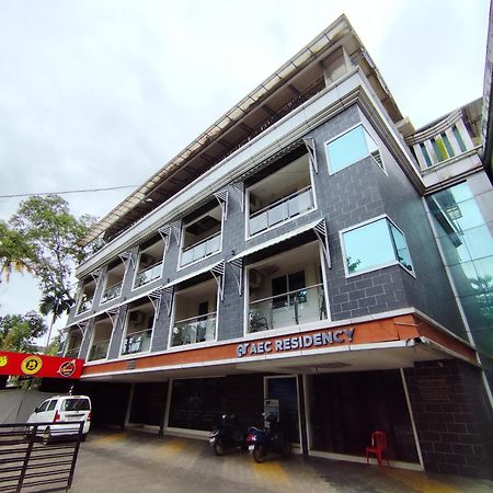 Aec Residency Hotel Alappuzha Kültér fotó