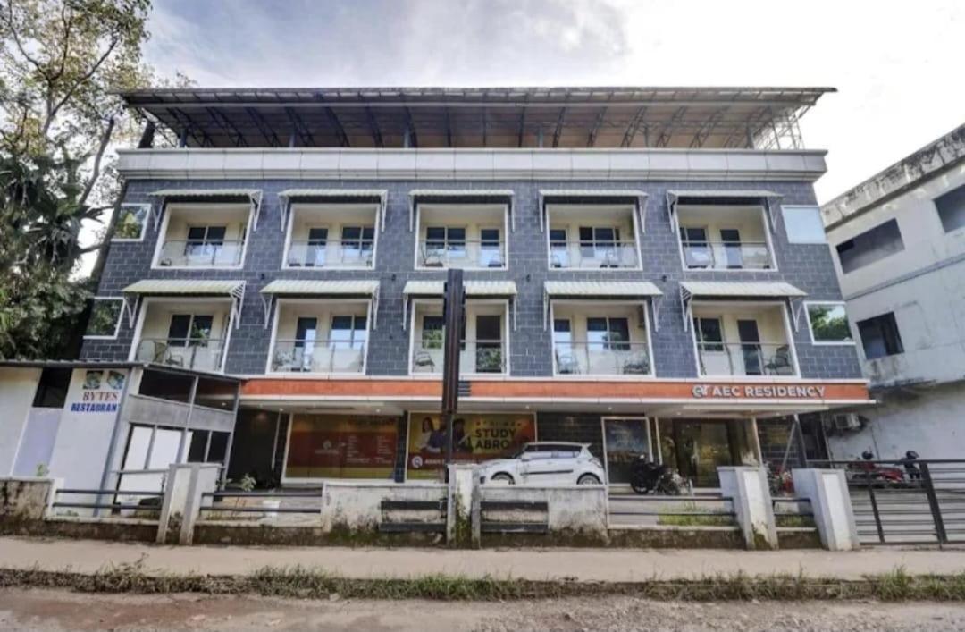 Aec Residency Hotel Alappuzha Kültér fotó