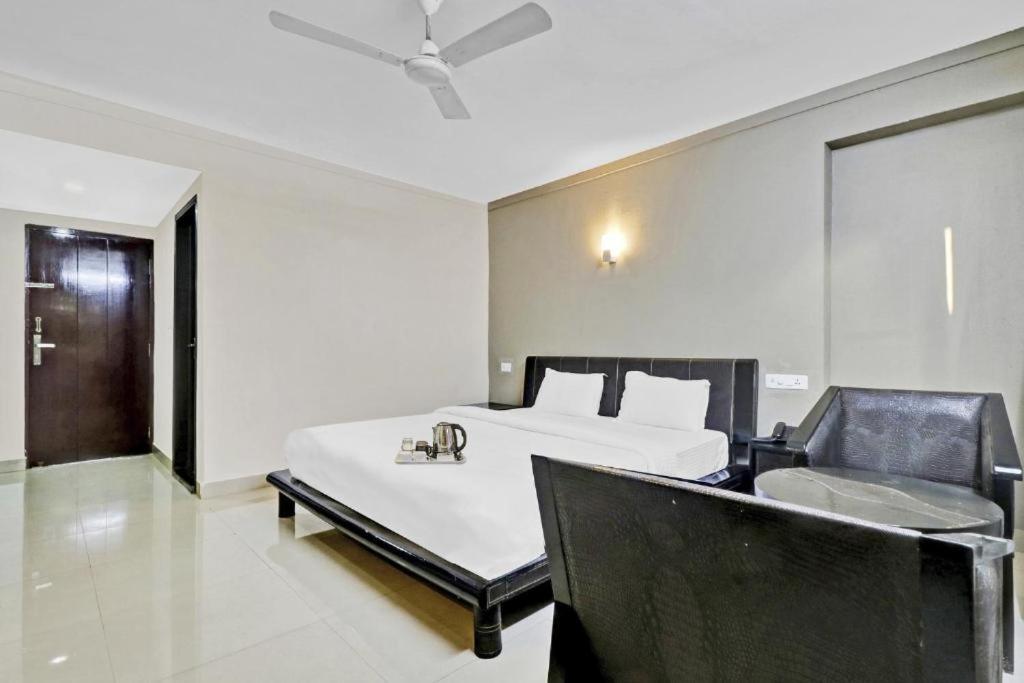 Aec Residency Hotel Alappuzha Kültér fotó